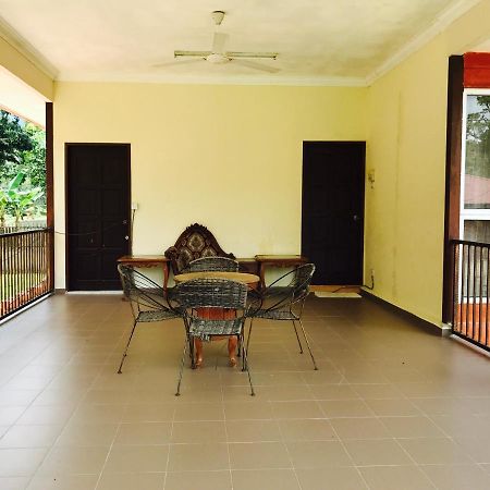 Desa Kaloi Farmhouse Vila Batang Kali Exterior foto