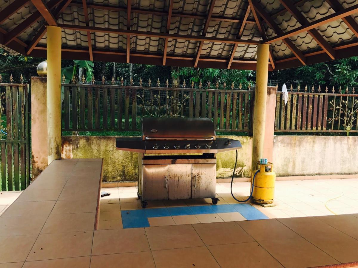 Desa Kaloi Farmhouse Vila Batang Kali Exterior foto